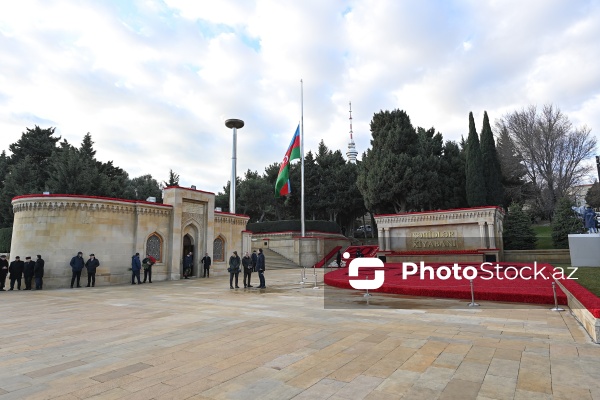 Xalqımız 20 Yanvar şəhidlərinin xatirəsini ehtiramla yad edir