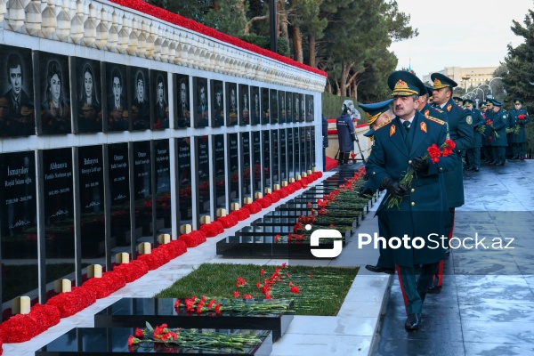 Xalqımız 20 Yanvar şəhidlərinin xatirəsini ehtiramla yad edir