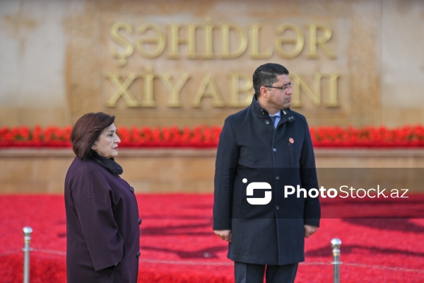 Xalqımız 20 Yanvar şəhidlərinin xatirəsini ehtiramla yad edir