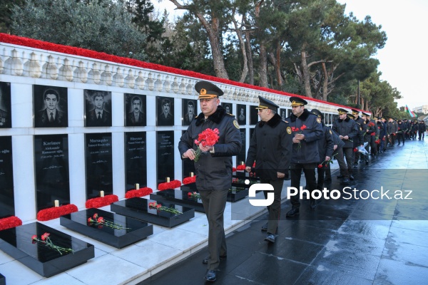 Xalqımız 20 Yanvar şəhidlərinin xatirəsini ehtiramla yad edir