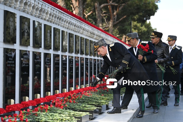 Xalqımız 20 Yanvar şəhidlərinin xatirəsini ehtiramla yad edir