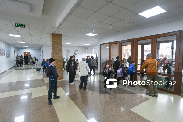 Xankəndi şəhərində yerləşən Nizami Gəncəvi adına 4 nömrəli tam orta məktəb