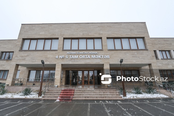 Xankəndi şəhəri Nizami Gəncəvi adına 4 nömrəli tam orta məktəb
