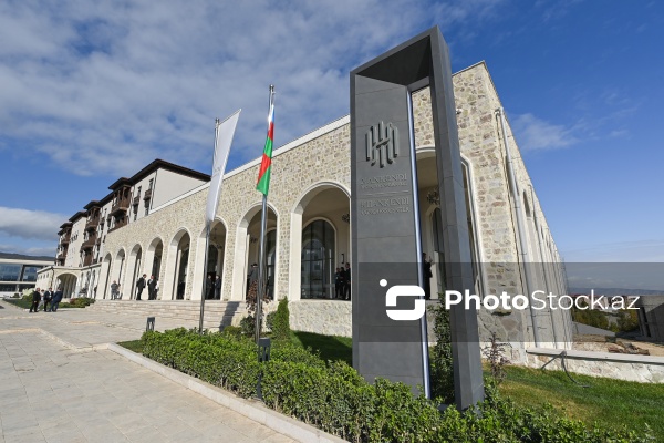 Xankəndi Konqres Mərkəzinin inzibati binası