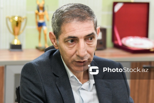 Xaricdə təhsil üzrə ekspert, jurnalist Rizvan Qənbərli