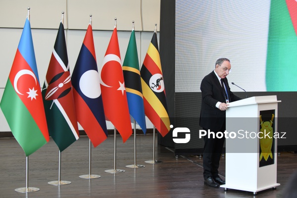 Xarici ölkələrin baş prokurorlarının Bakı konfransı