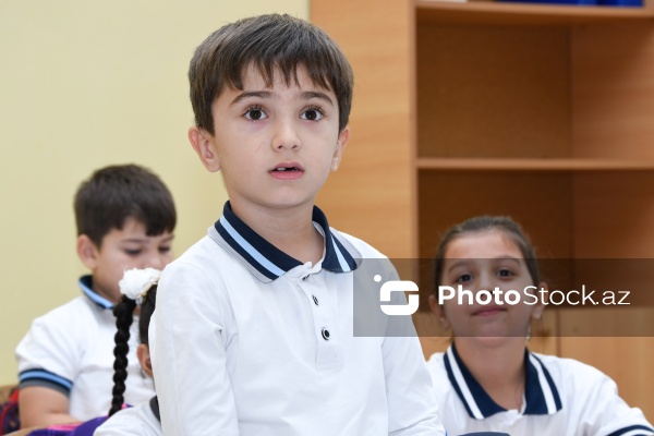 Xəzər rayonu, Binə qəsəbəsi, 326 nömrəli tam orta məktəb