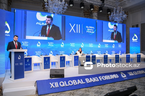 XII Qlobal Bakı Forumunun ikinci günü