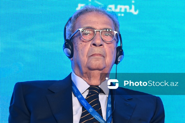 Əmr Musa - XIII Qlobal Bakı Forumunda