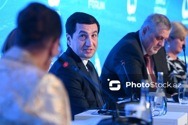 Hikmət Hacıyev - XIII Qlobal Bakı Forumunda