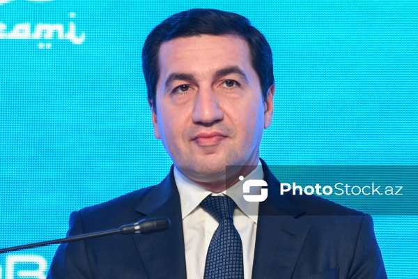 Hikmət Hacıyev - XIII Qlobal Bakı Forumunda