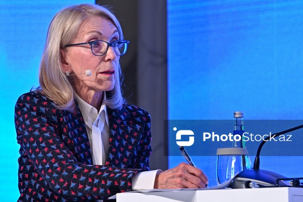 Cin Badersşnayder - XIII Qlobal Bakı Forumunun ikinci günündə