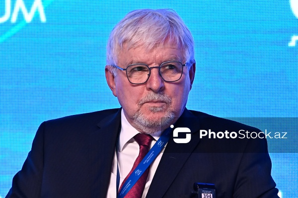 Jiri Rusnok - XIII Qlobal Bakı Forumunun ikinci günündə