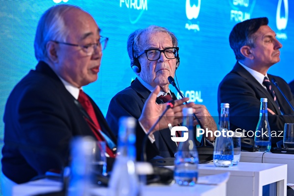 Romano Prodi - XIII Qlobal Bakı Forumunun ikinci günündə