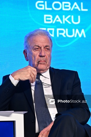 Dimitris Avramopulos - XIII Qlobal Bakı Forumunun ikinci günündə