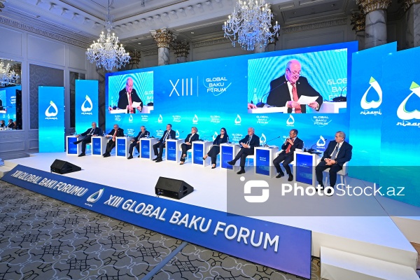 XIII Qlobal Bakı Forumunun ikinci günü