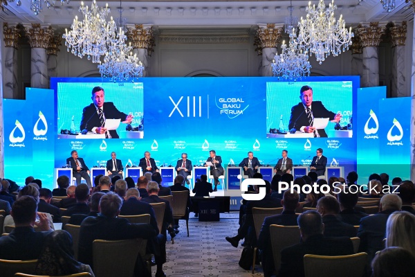XIII Qlobal Bakı Forumunun ikinci günü
