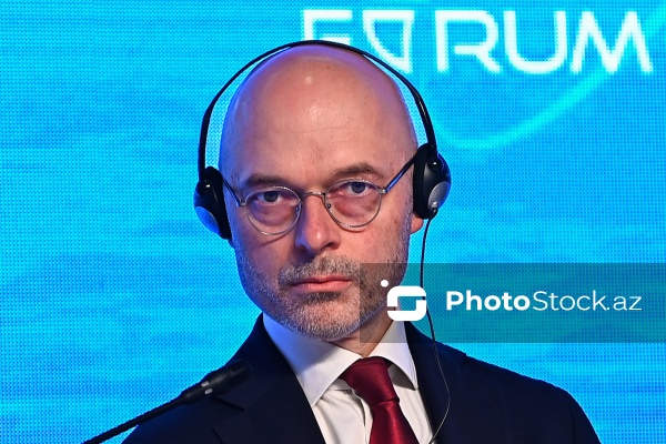 Mixal Kurtıka - XIII Qlobal Bakı Forumunun ikinci günündə