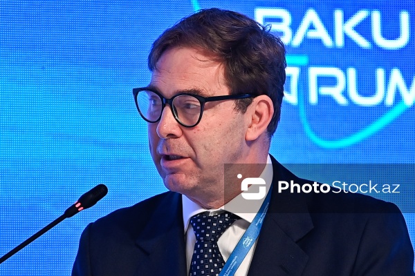 Tobias Elvud - XIII Qlobal Bakı Forumunun ikinci günündə