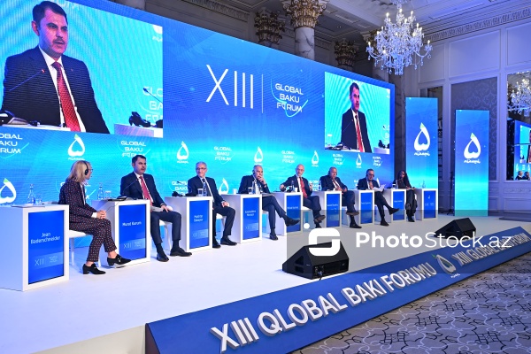 XIII Qlobal Bakı Forumunun ikinci günü