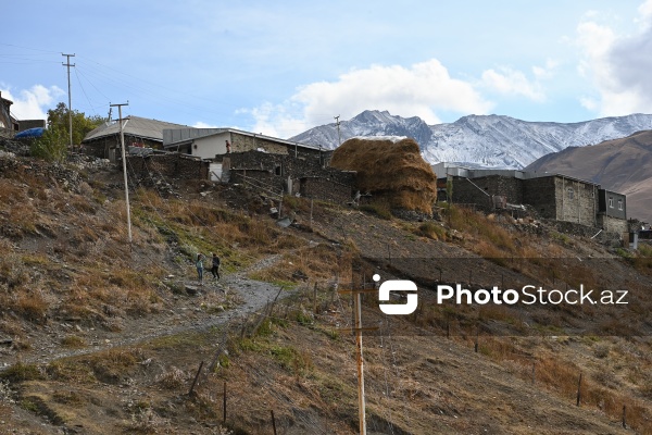 Dünyanın ən yüksək yaşayış məntəqələrindən biri olan Xınalıq