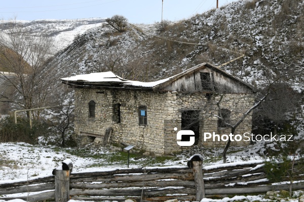 Xızı rayonunda yerləşən XIX əsrə aid su dəyirmanı