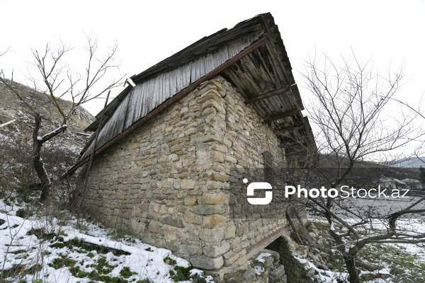 Xızı rayonunda yerləşən XIX əsrə aid su dəyirmanı