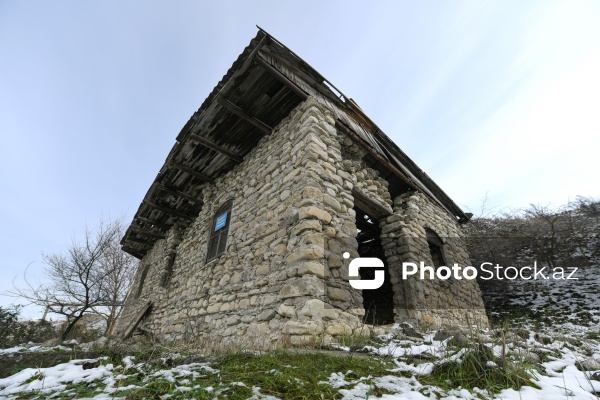 Xızı rayonunda yerləşən XIX əsrə aid su dəyirmanı