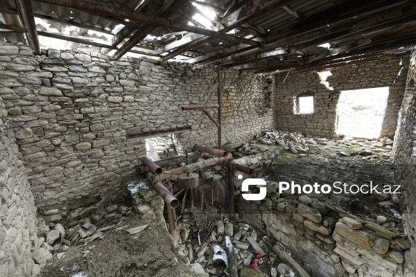 Xızı rayonunda yerləşən XIX əsrə aid su dəyirmanı