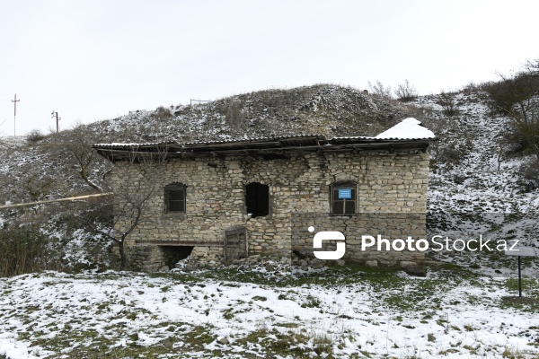 Xızı rayonunda yerləşən XIX əsrə aid su dəyirmanı