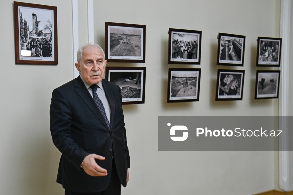 Fuad Hacızadə - "Zamanı dayandıran gecə" adlı fotosərgidə