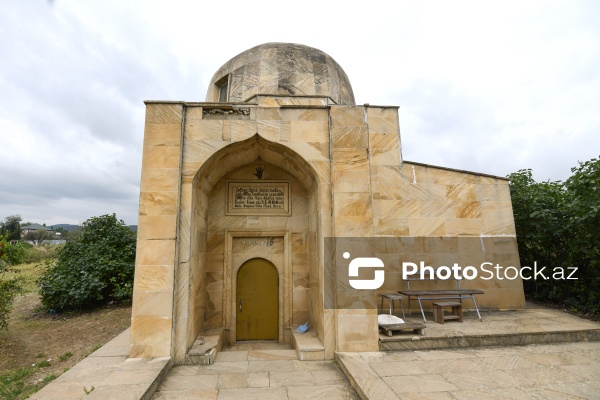 XVI-XVII əsrə aid edilən Soltan Seyid Kərim Türbəsi