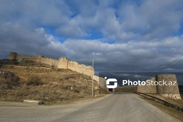 Qarabağ xanlığının şərq qapısı hesab edilən XVIII əsrə aid Əsgəran qalası