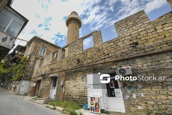 Yasamal rayonunda yerləşən 1892-1896-cı illərə aid Qasımbəy məscidi