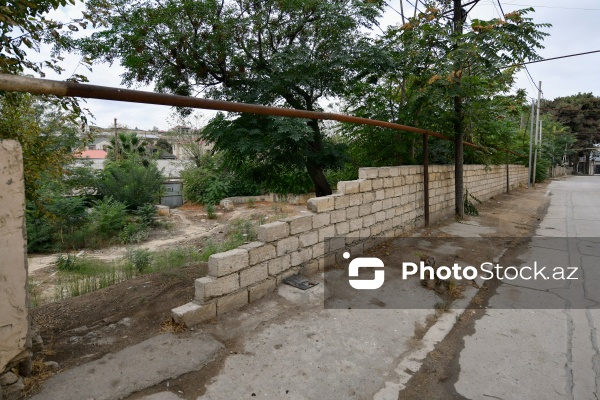 Sabunçu rayonunda baxımsız vəziyyətdə olan "Yay parkı"