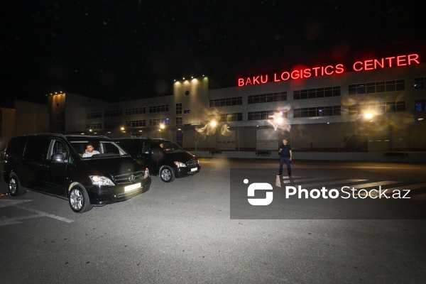 Yekaterinburqda qətlə yetirilən azərbaycanlıların nəşi Bakıya gətirilib