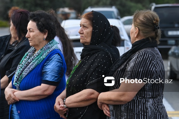 Yekaterinburqda qətlə yetirilən azərbaycanlıların nəşi Bakıya gətirilib