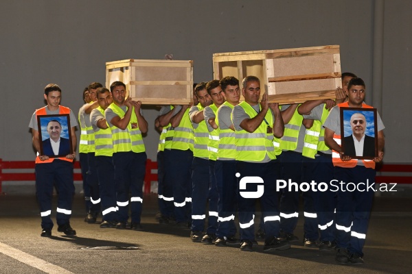 Yekaterinburqda qətlə yetirilən azərbaycanlıların nəşi Bakıya gətirilib