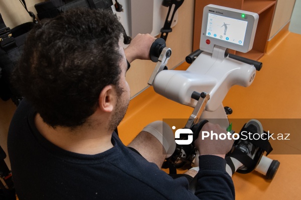 Yeni Klinikada fəaliyyət göstərən Yeni Robotik Reabilitasiya mərkəzi