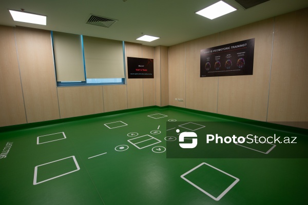 Yeni Klinikada fəaliyyət göstərən Yeni Robotik Reabilitasiya mərkəzi