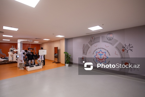 Yeni Klinikada fəaliyyət göstərən Yeni Robotik Reabilitasiya mərkəzi