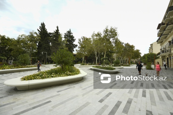 Yeni təmirdən çıxmış “Xaqani” bağı