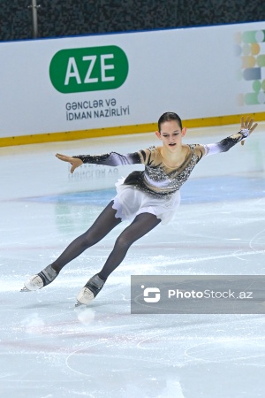 Yeniyetmələr arasında fiqurlu konkisürmə üzrə Qran-pri