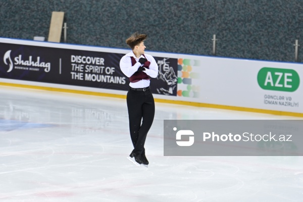 Yeniyetmələr arasında fiqurlu konkisürmə üzrə Qran-pri