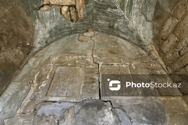 Zabrat qəsəbəsində yerləşən Hacı Cövhər hamamı