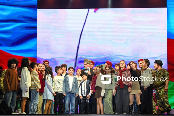 Zəfər Günü münasibətilə Bakıda keçirilən konsert və atəşfəşanlıq
