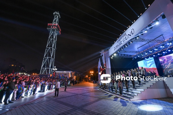 Zəfər Günü münasibətilə Bakıda keçirilən konsert və atəşfəşanlıq
