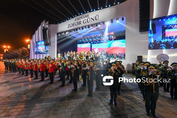 Zəfər Günü münasibətilə Bakıda keçirilən konsert və atəşfəşanlıq