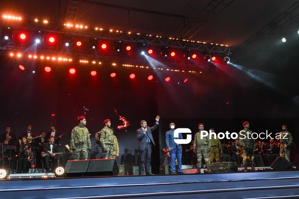 Zəfər Günü münasibətilə Bakıda keçirilən konsert və atəşfəşanlıq