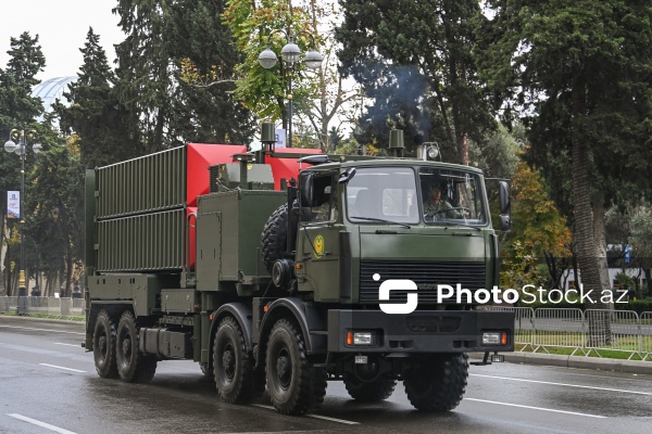 "Lora" raket kompleksi